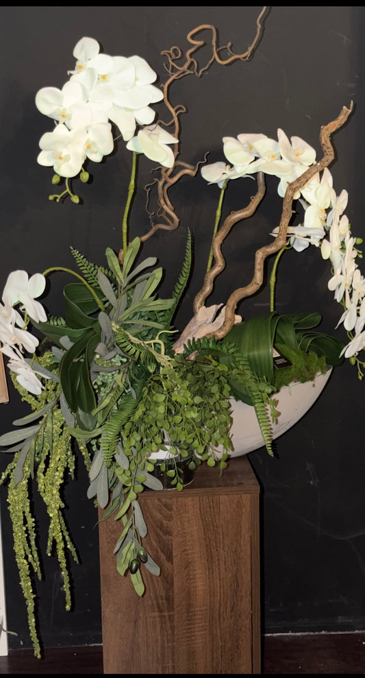 The Mattea long oval bowl orchid. Suitable for long table or counter.
