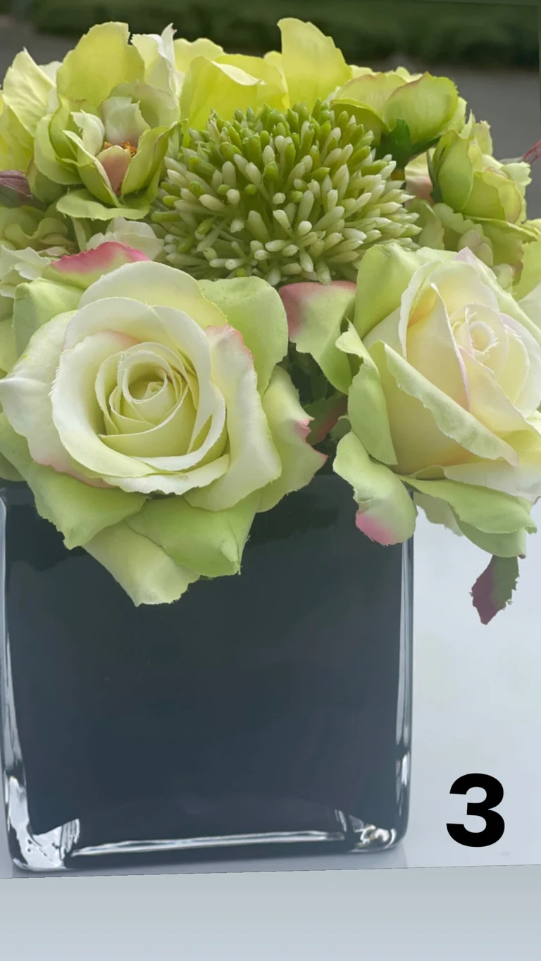 New / mini table top arrangements